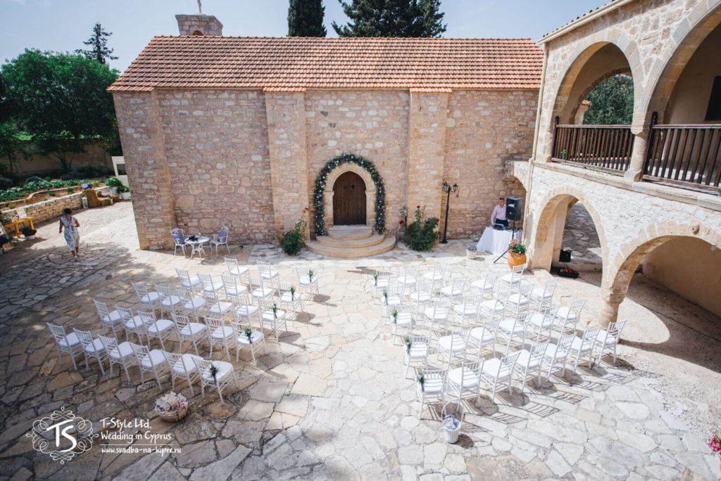 Лавандовая свадьба на Кипре