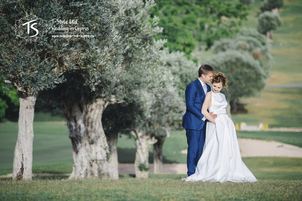 Свадебная фотосессия на гольф-полях Кипра