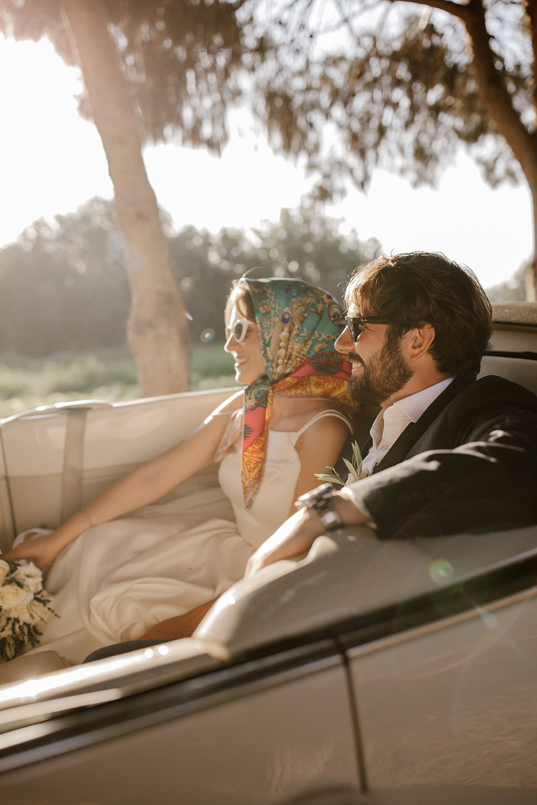 Свадьба на Кипре. Стильная свадьба 2022. Wedding in Cyprus. Paphos. Свадьба у моря. Retro Wedding Photoshoot. Retro Car