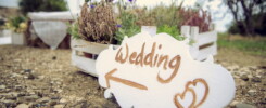 Декор свадьбы на Кипре в стиле рустик